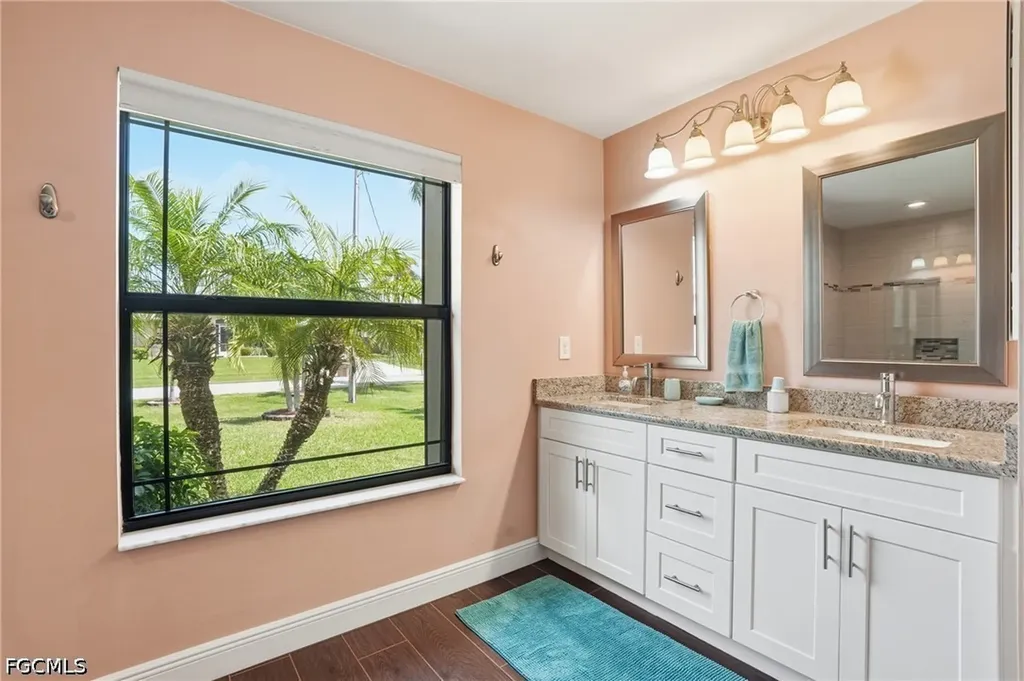 2714 SW 28th Avenue Cape Coral FL 33914