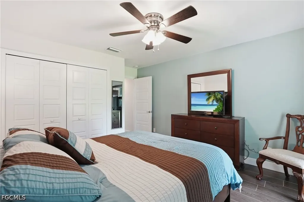 2714 SW 28th Avenue Cape Coral FL 33914