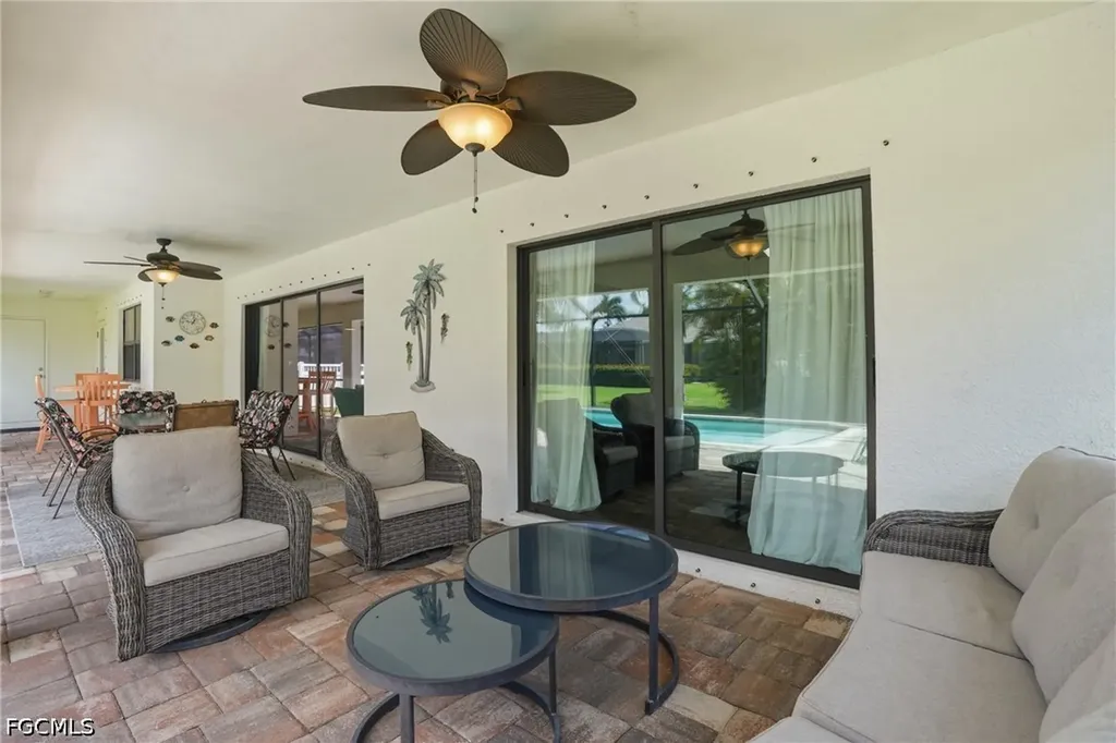2714 SW 28th Avenue Cape Coral FL 33914
