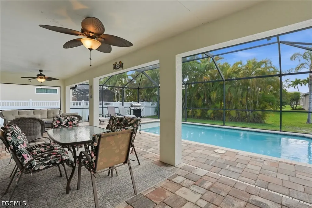 2714 SW 28th Avenue Cape Coral FL 33914