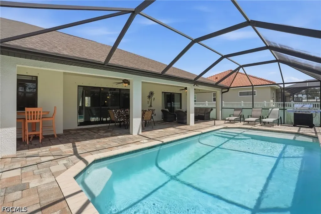 2714 SW 28th Avenue Cape Coral FL 33914