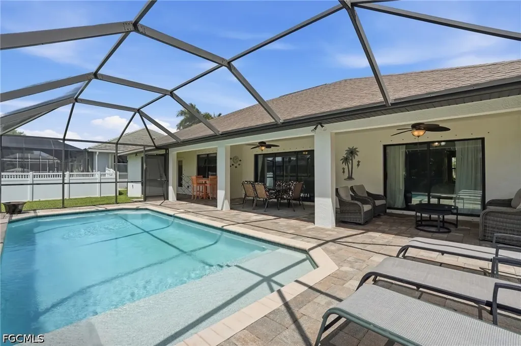 2714 SW 28th Avenue Cape Coral FL 33914