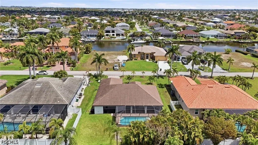 2714 SW 28th Avenue Cape Coral FL 33914