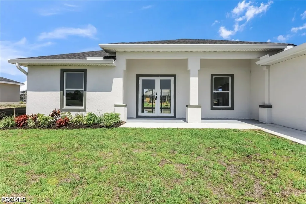 2821 NW 25th Lane Cape Coral FL 33993