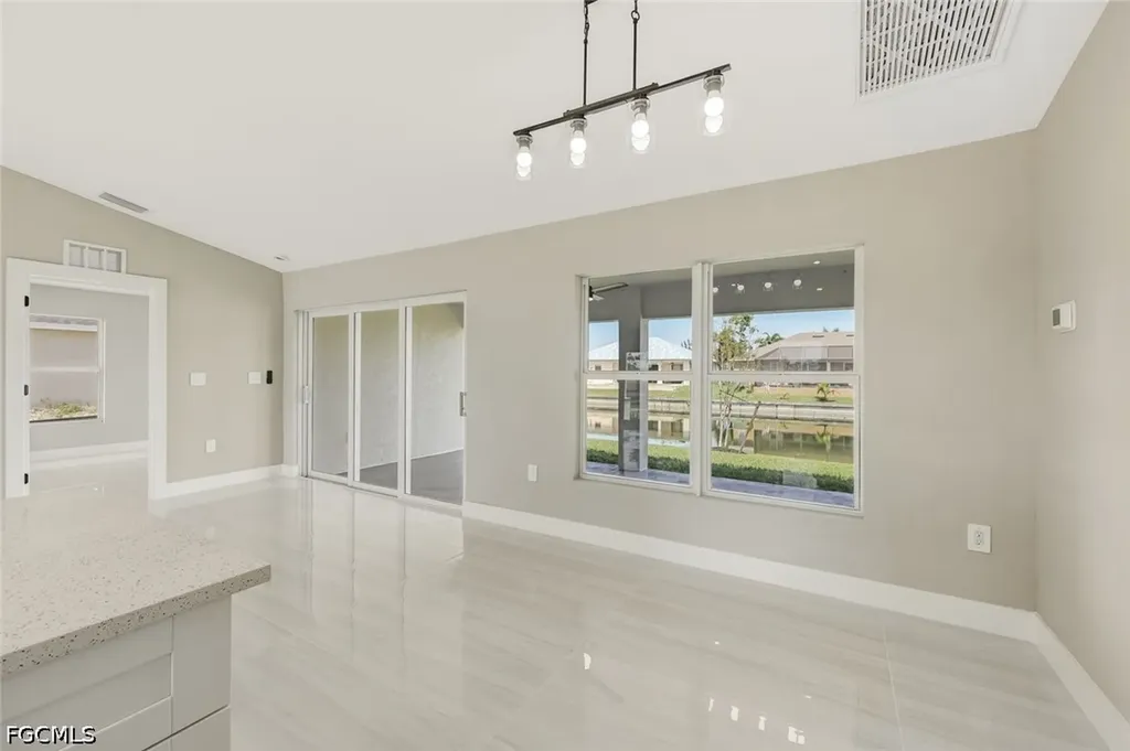 2821 NW 25th Lane Cape Coral FL 33993