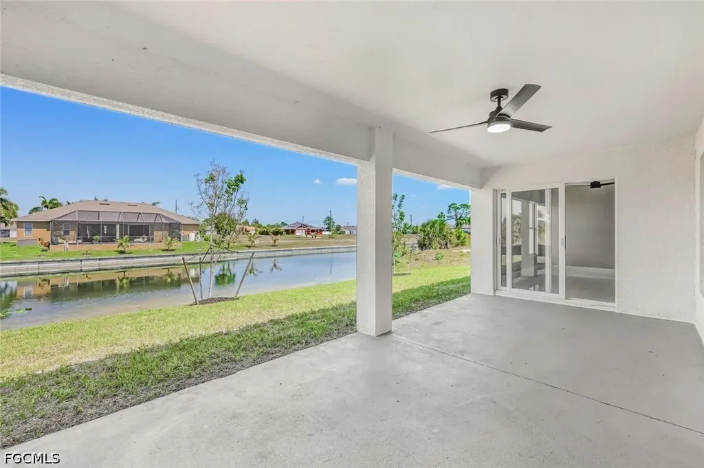 2821 NW 25th Lane Cape Coral FL 33993