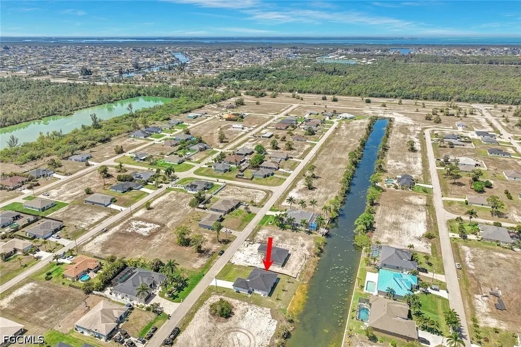 2821 NW 25th Lane Cape Coral FL 33993