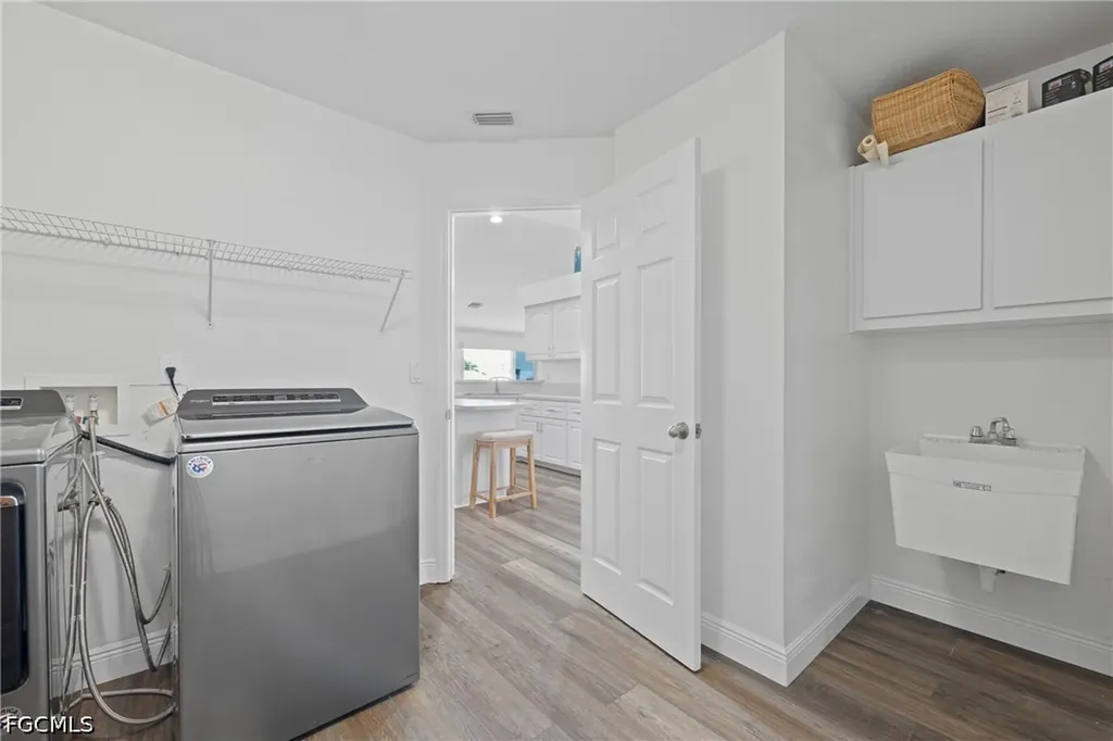 4955 Mederia Lane Estero FL 33928