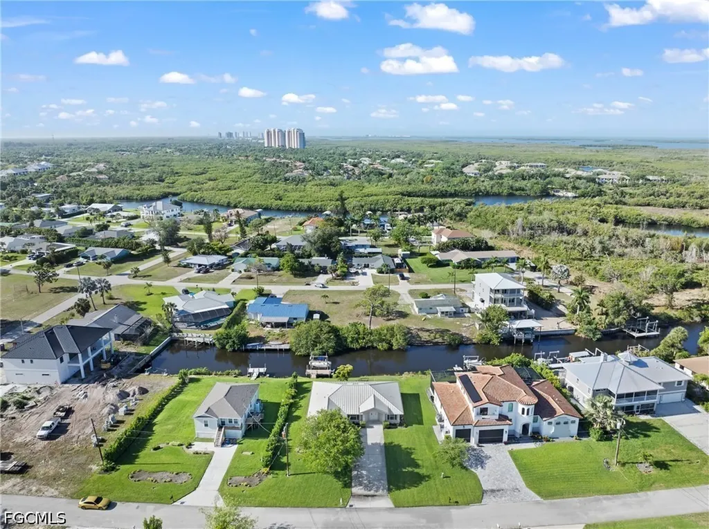 4955 Mederia Lane Estero FL 33928
