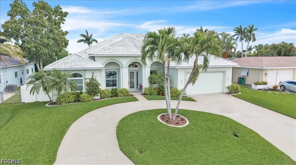 1313 SE 29th Terrace Cape Coral FL 33904