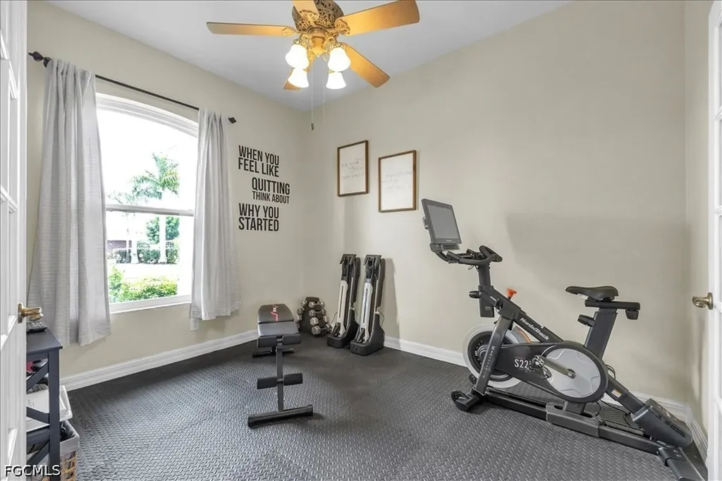 1313 SE 29th Terrace Cape Coral FL 33904