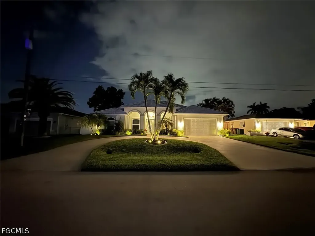 1313 SE 29th Terrace Cape Coral FL 33904