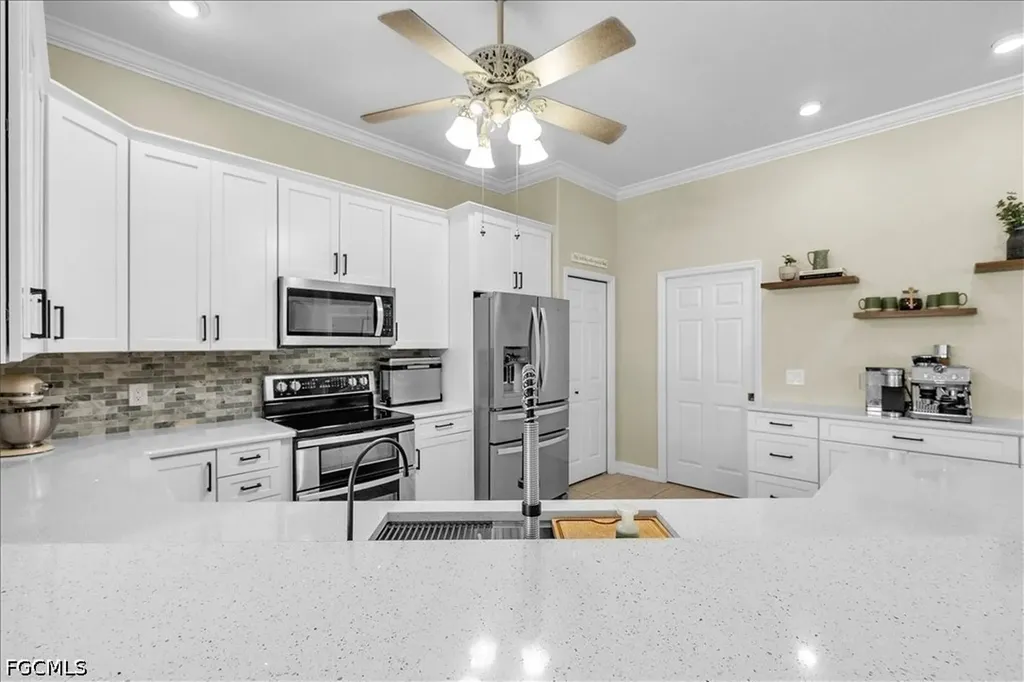 1313 SE 29th Terrace Cape Coral FL 33904