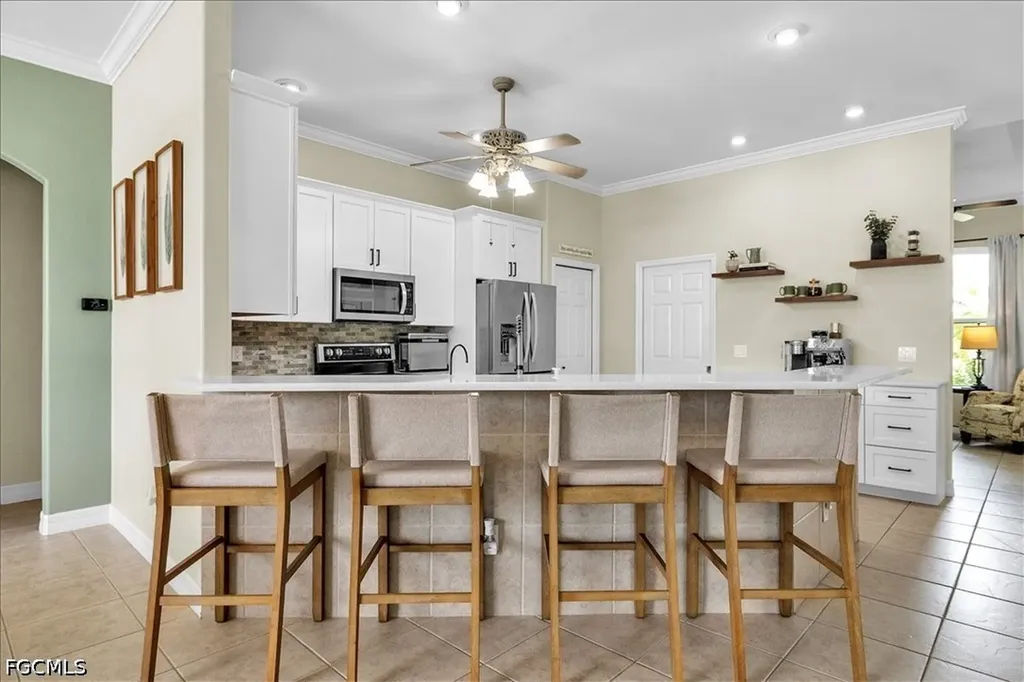 1313 SE 29th Terrace Cape Coral FL 33904