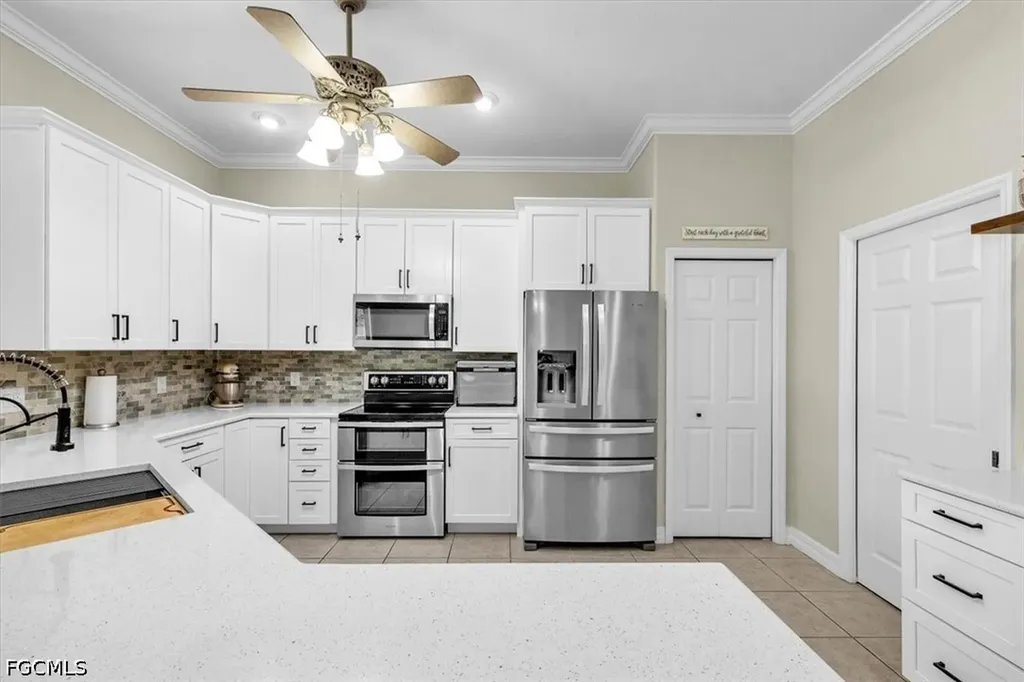1313 SE 29th Terrace Cape Coral FL 33904