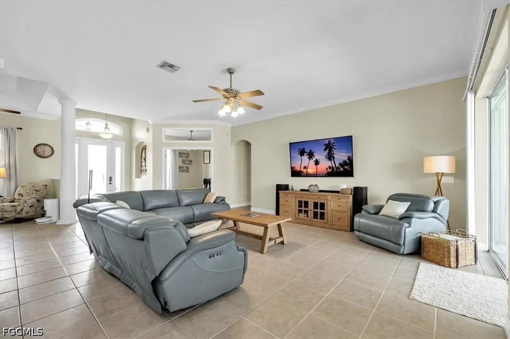 1313 SE 29th Terrace Cape Coral FL 33904