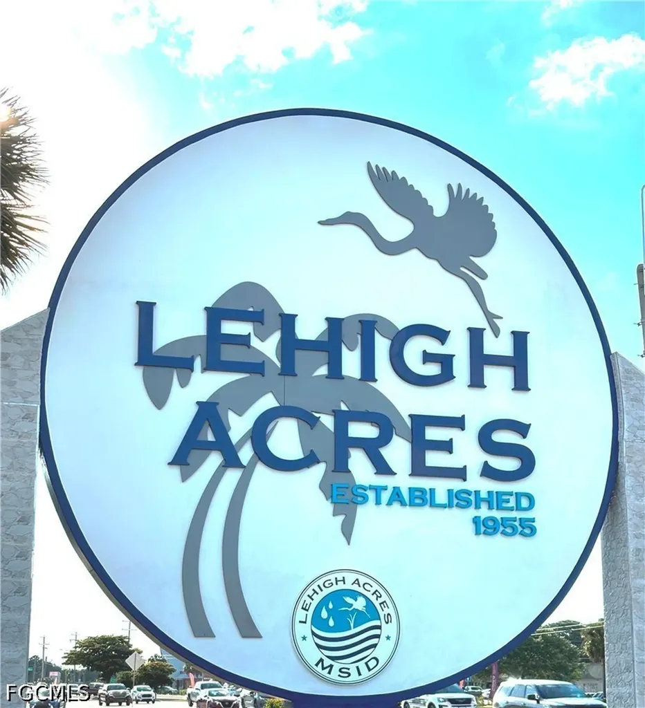 428 Mallory Avenue S Lehigh Acres FL 33974