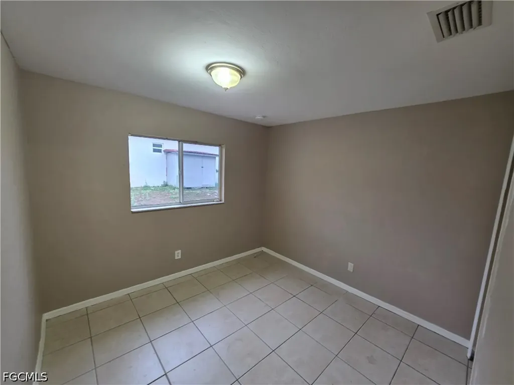 4647 24th Street SW Lehigh Acres FL 33973
