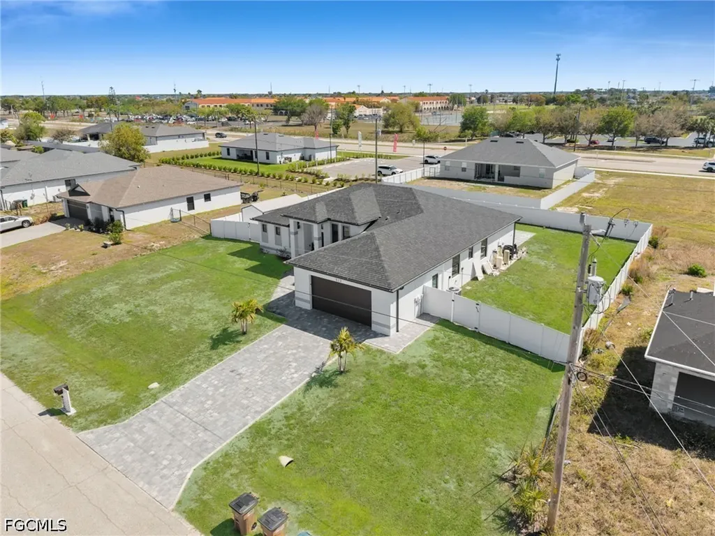523 NW 16th Place Cape Coral FL 33993