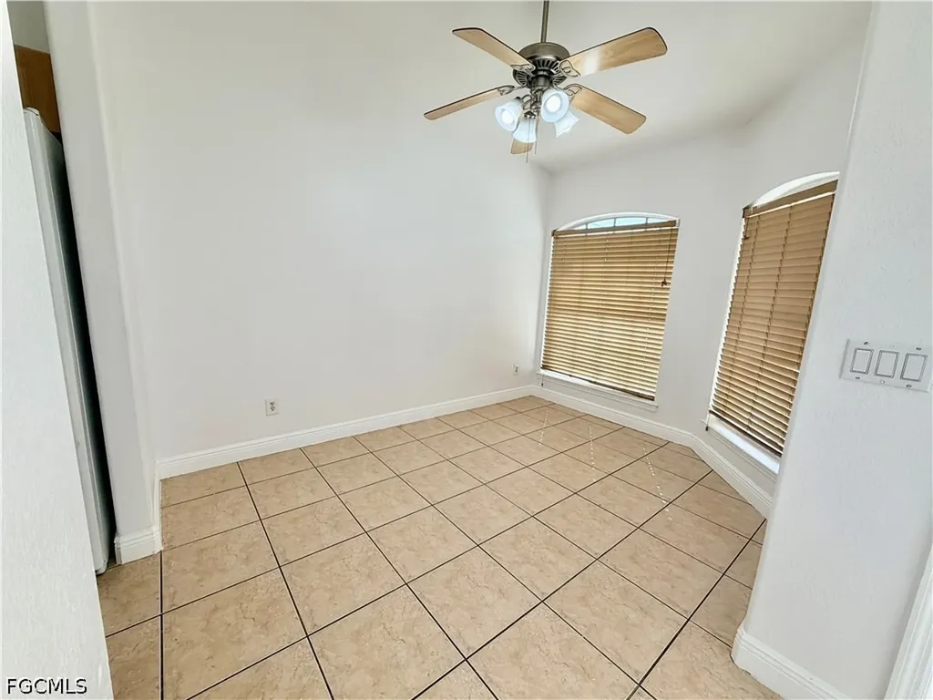 527 NE 24th Place Cape Coral FL 33909