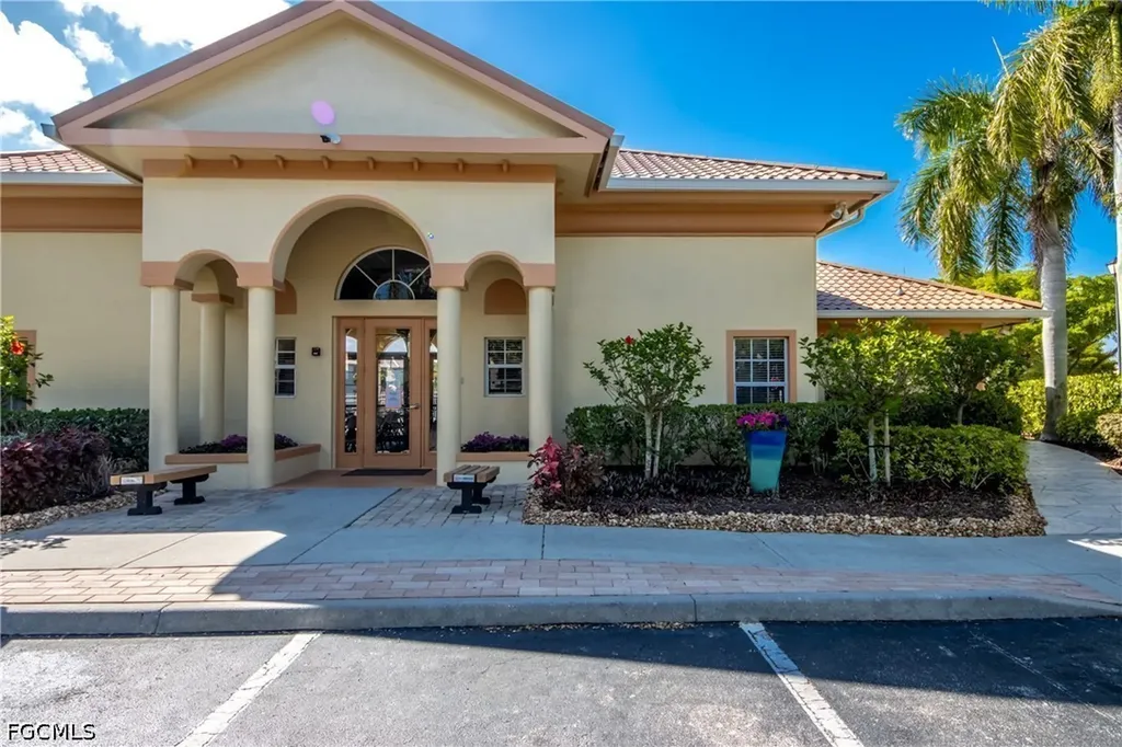 15370 Bellamar Circle Fort Myers FL 33908
