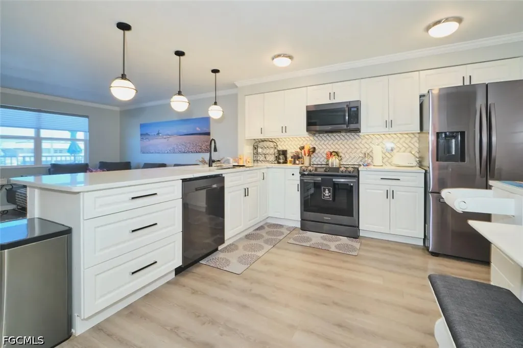 6777 Winkler Road Fort Myers FL 33919