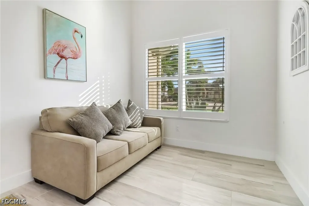 2215 SW 38th Terrace Cape Coral FL 33914