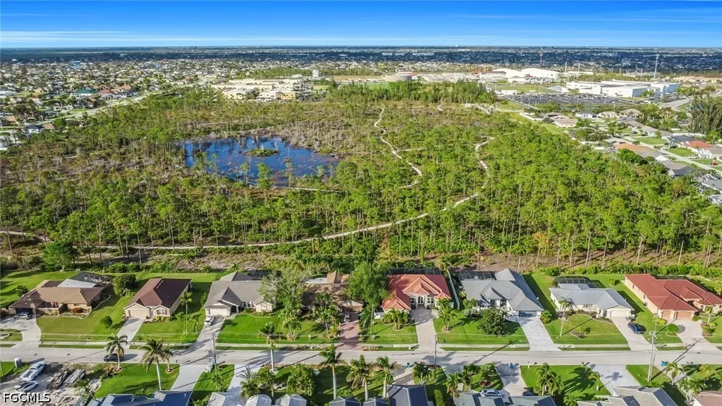 2215 SW 38th Terrace Cape Coral FL 33914