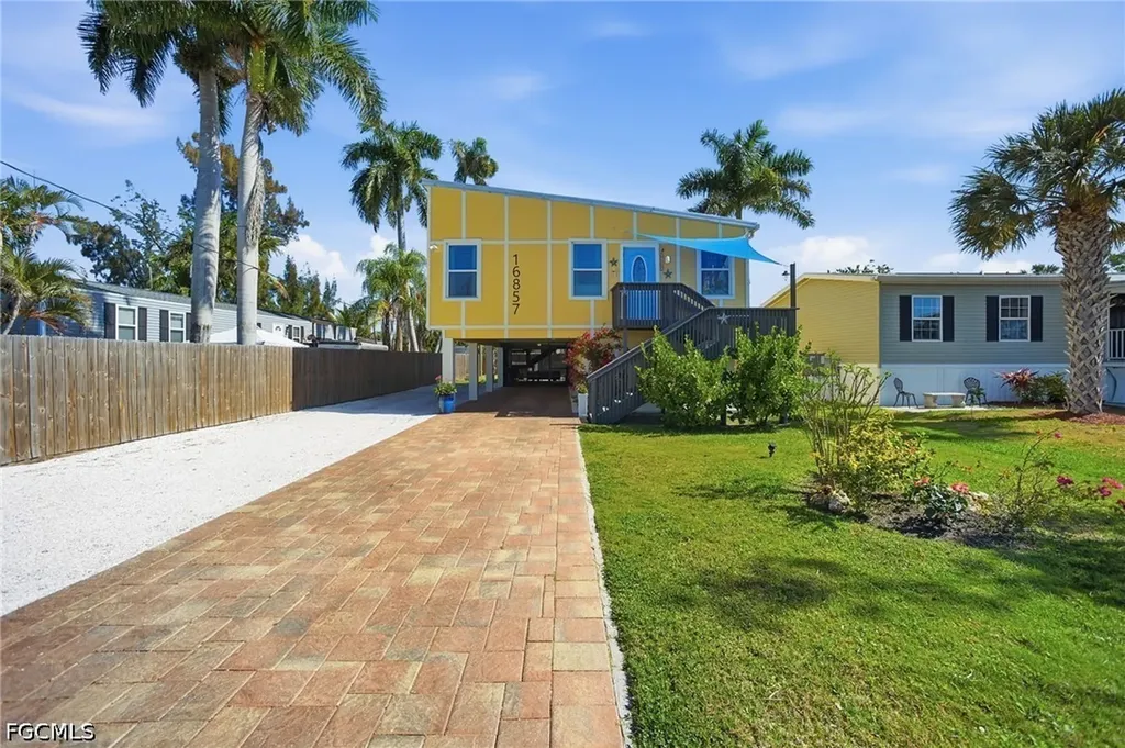 16857 Windcrest Drive Fort Myers FL 33908