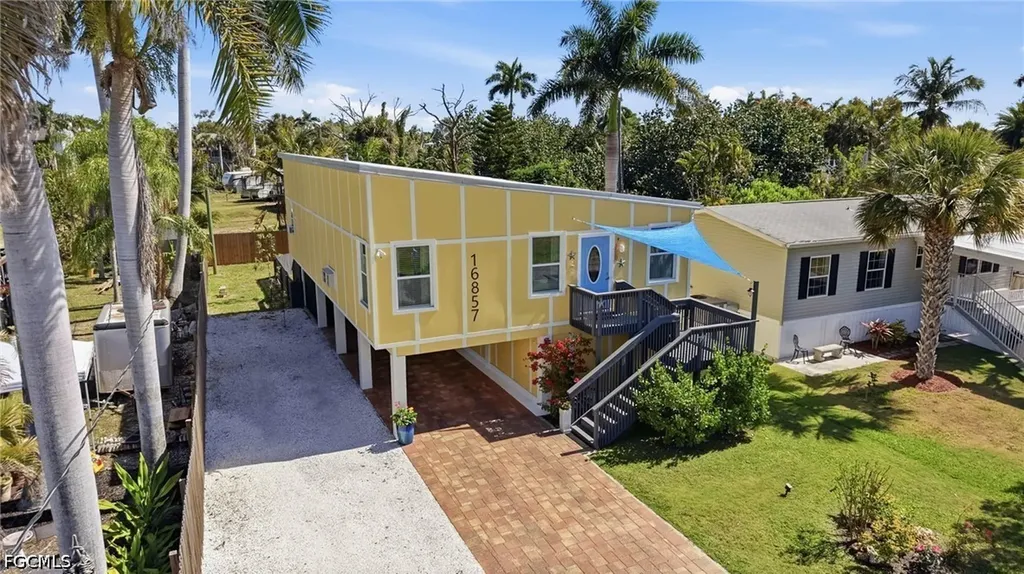 16857 Windcrest Drive Fort Myers FL 33908