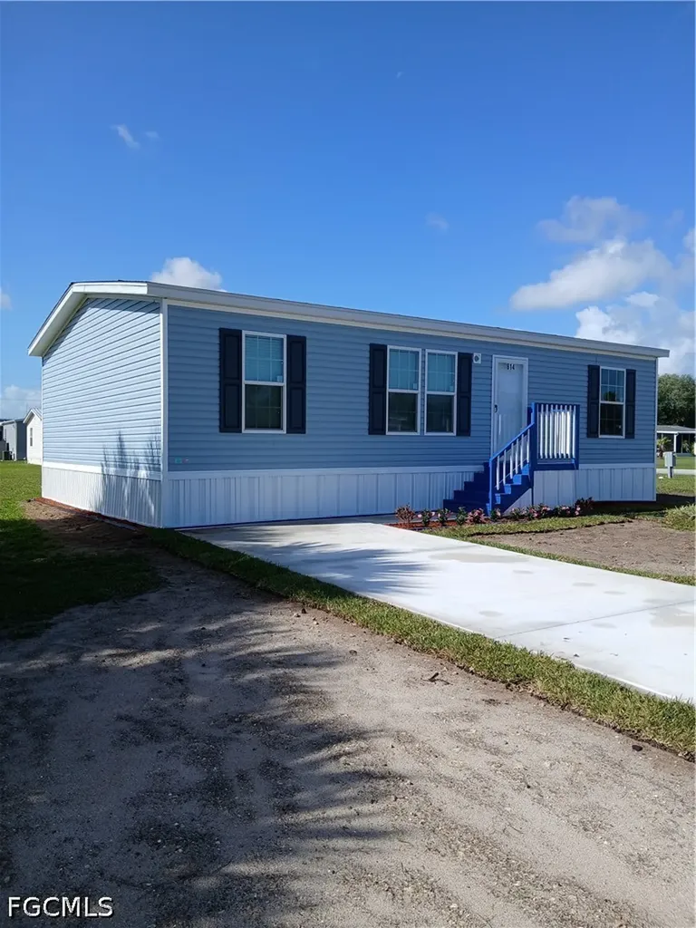 814 Big Branch Lane NW Moore Haven FL 33471