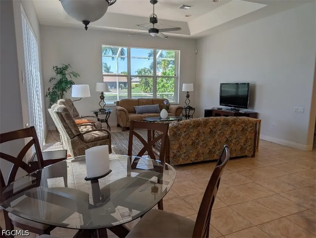 161 SE 17th Street Cape Coral FL 33990