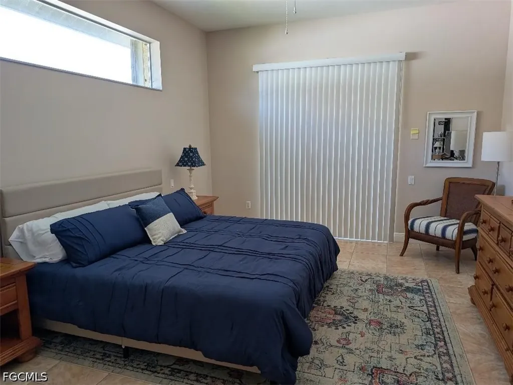 161 SE 17th Street Cape Coral FL 33990