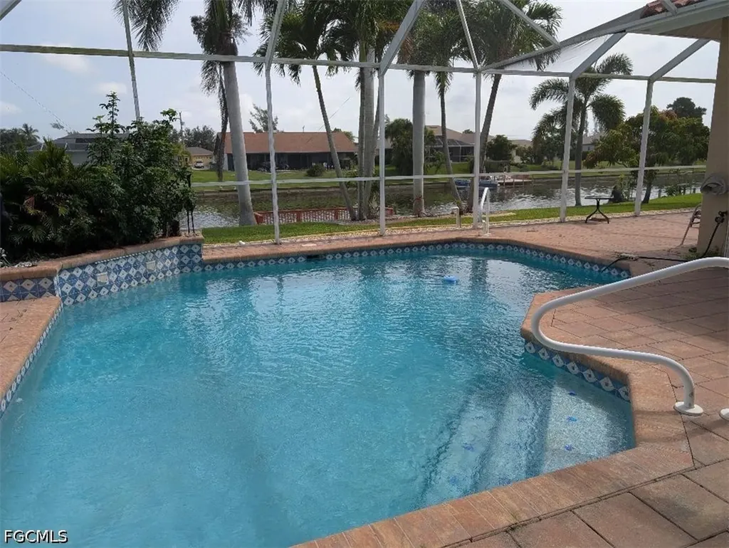 161 SE 17th Street Cape Coral FL 33990