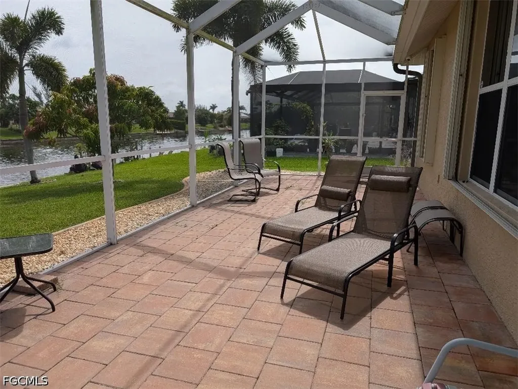 161 SE 17th Street Cape Coral FL 33990