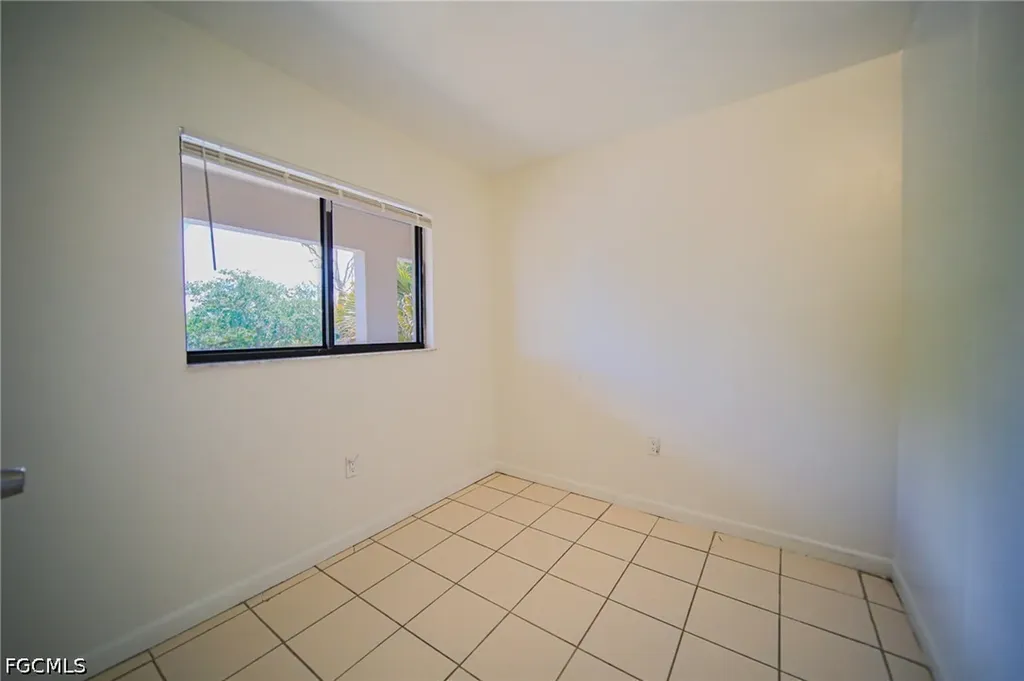 2201 E 5th Street Lehigh Acres FL 33936