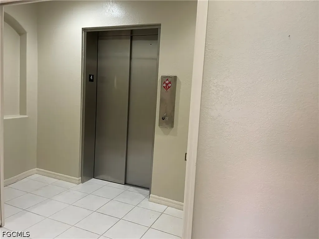 10031 Lake Cove Drive Fort Myers FL 33908