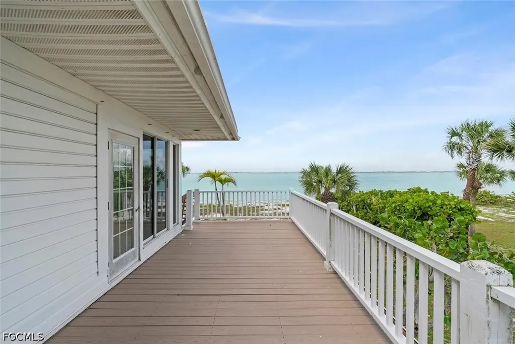 279 Ferry Landing Drive Sanibel FL 33957
