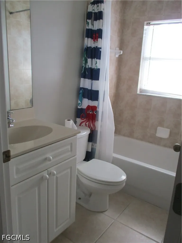 4330 SW 7th Place Cape Coral FL 33914