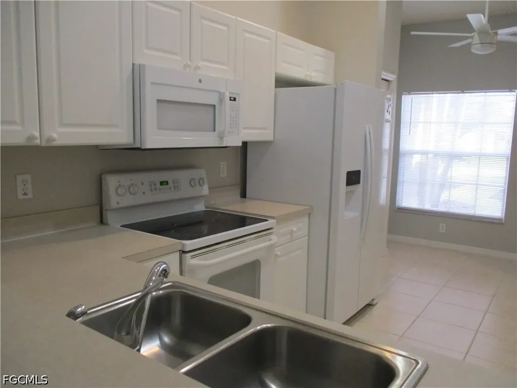 4330 SW 7th Place Cape Coral FL 33914