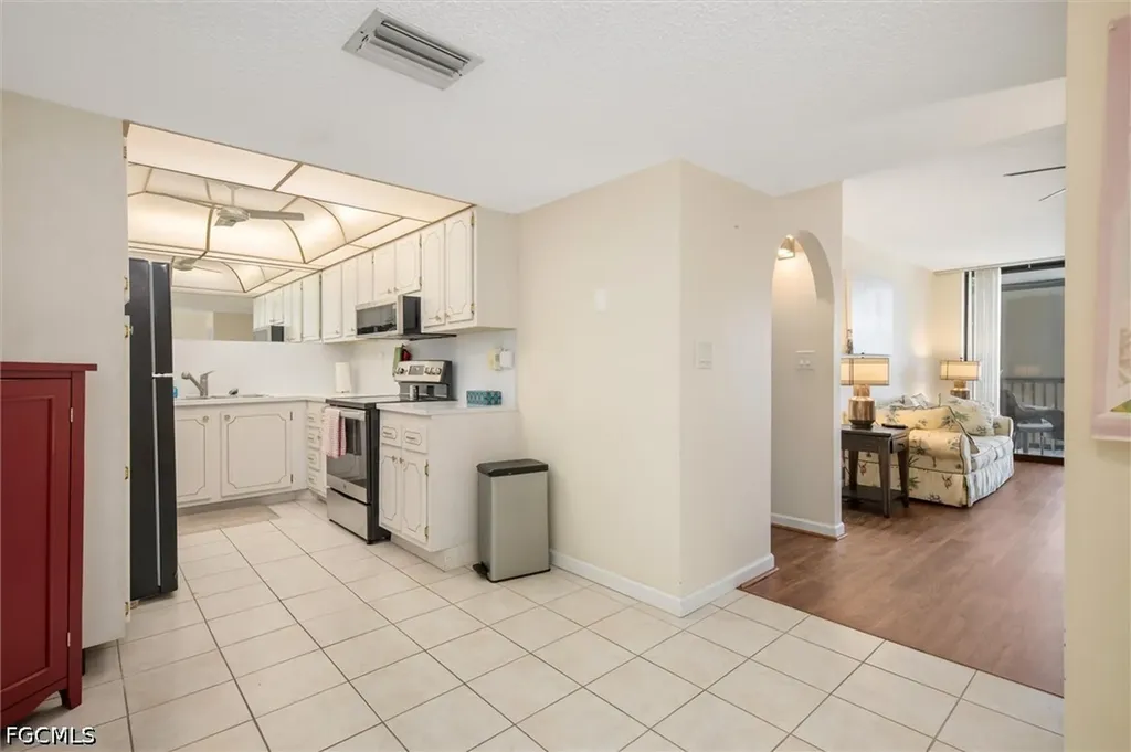 25188 Marion Avenue Punta Gorda FL 33950