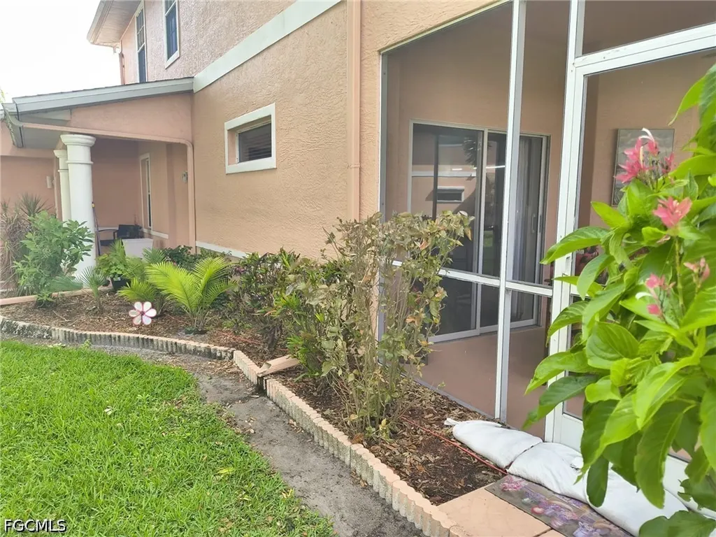 20025 Lake Vista Circle Lehigh Acres FL 33936