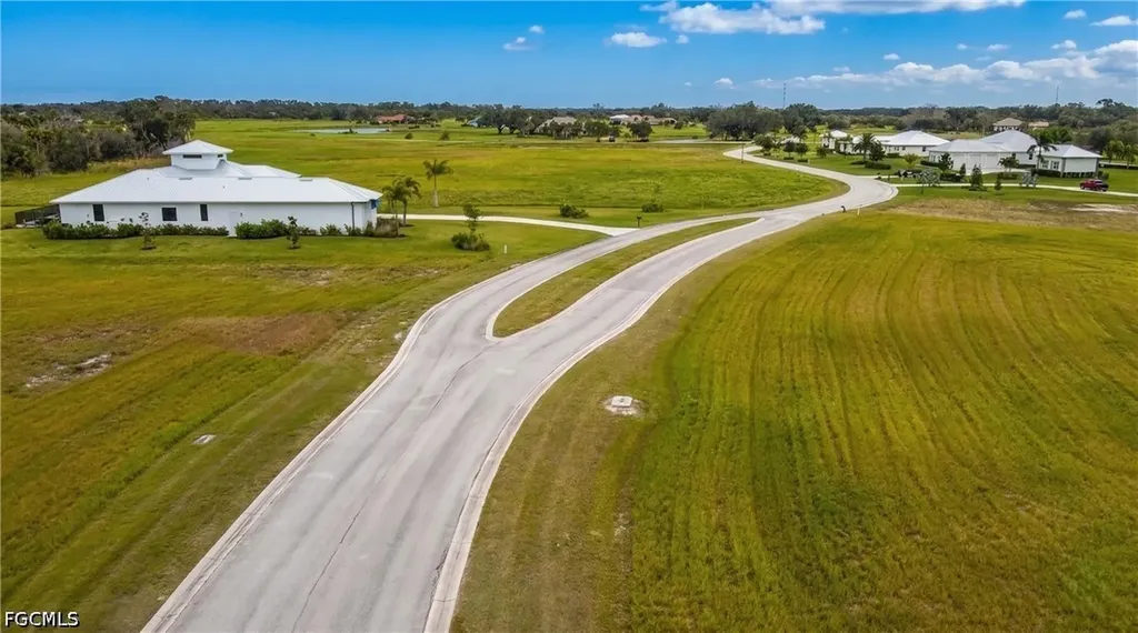 22820 Yellow Button Lane Alva FL 33920
