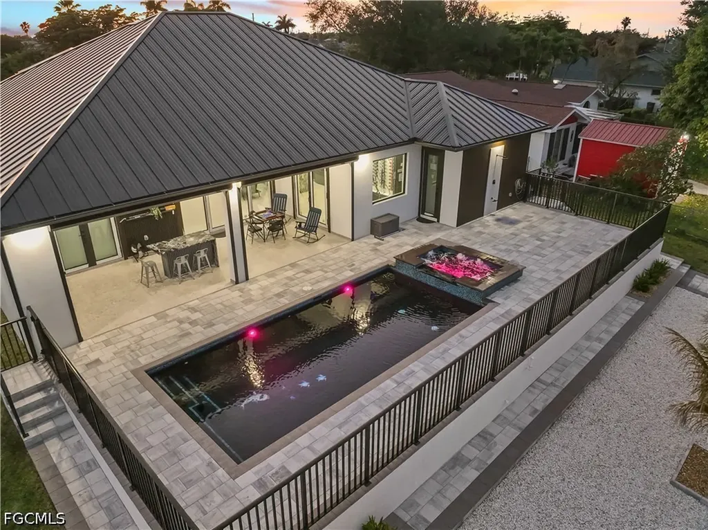 4211 SE 1st Avenue Cape Coral FL 33904