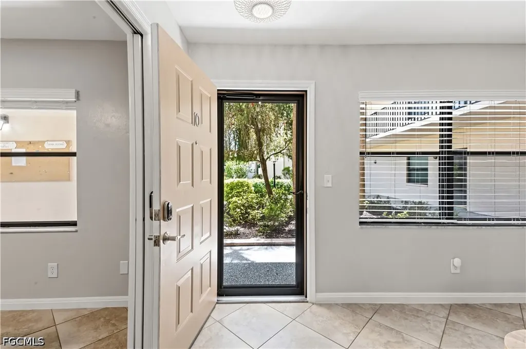13264 White Marsh Lane Fort Myers FL 33912