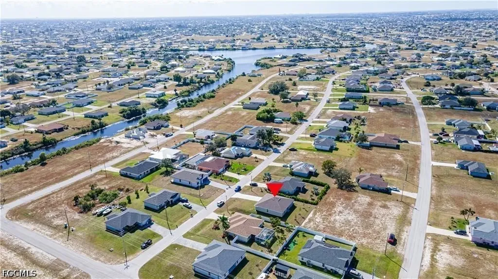 2912 NW 5th Place Cape Coral FL 33993