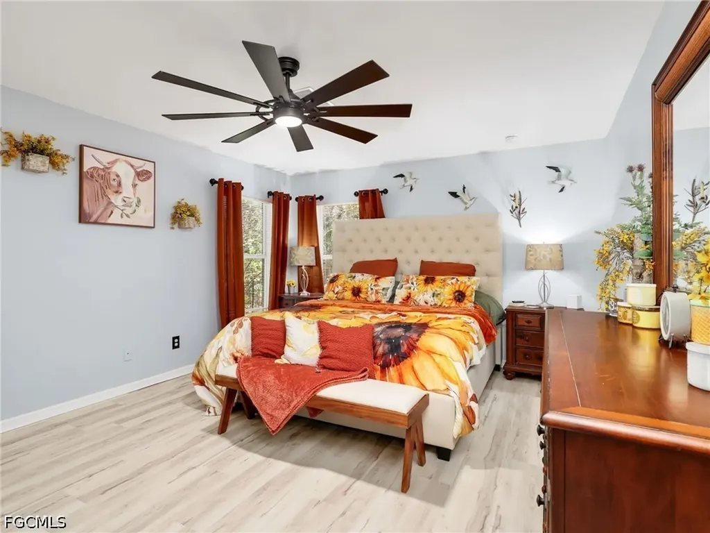 1903 NE 33rd Street Cape Coral FL 33909
