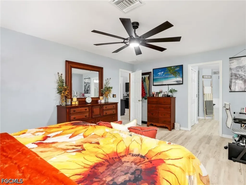 1903 NE 33rd Street Cape Coral FL 33909
