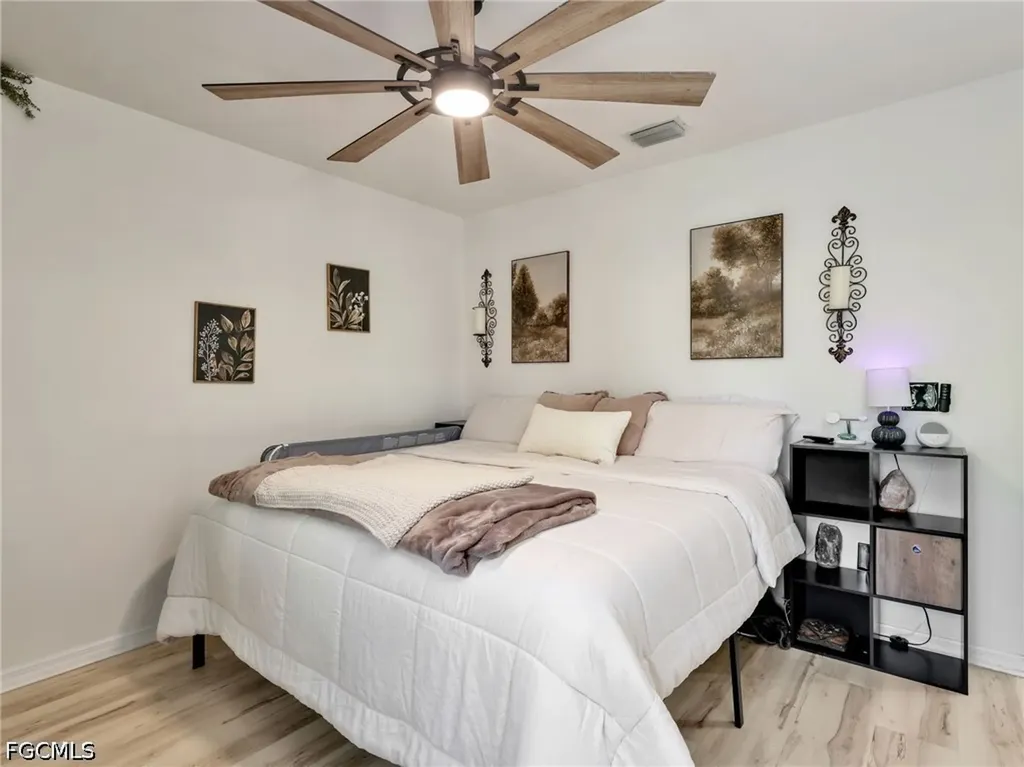 1903 NE 33rd Street Cape Coral FL 33909