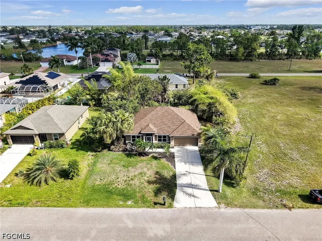 1903 NE 33rd Street Cape Coral FL 33909